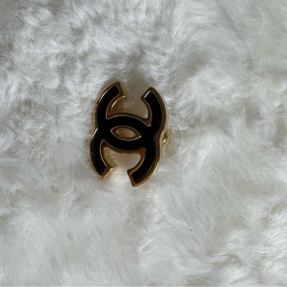 Chanel earrings - Picture 4 of 5